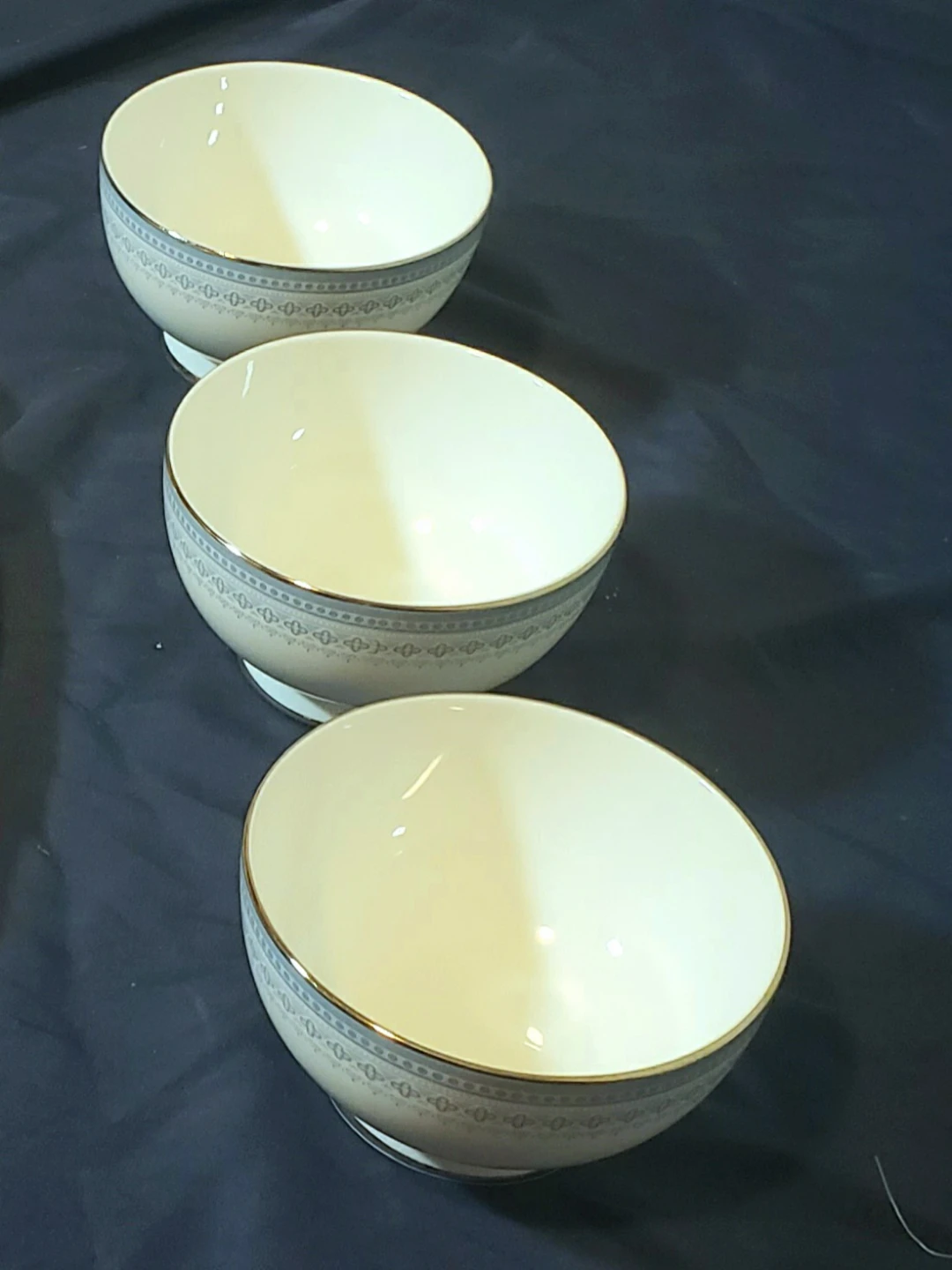 Royal Doulton Lorraine Dessert Bowls H5033