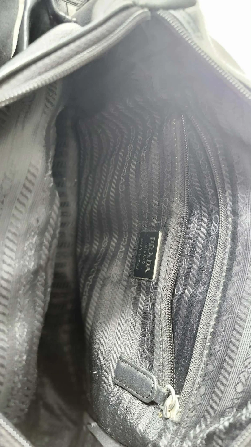 Prada Black Leather Shoulder Bag - photo 2