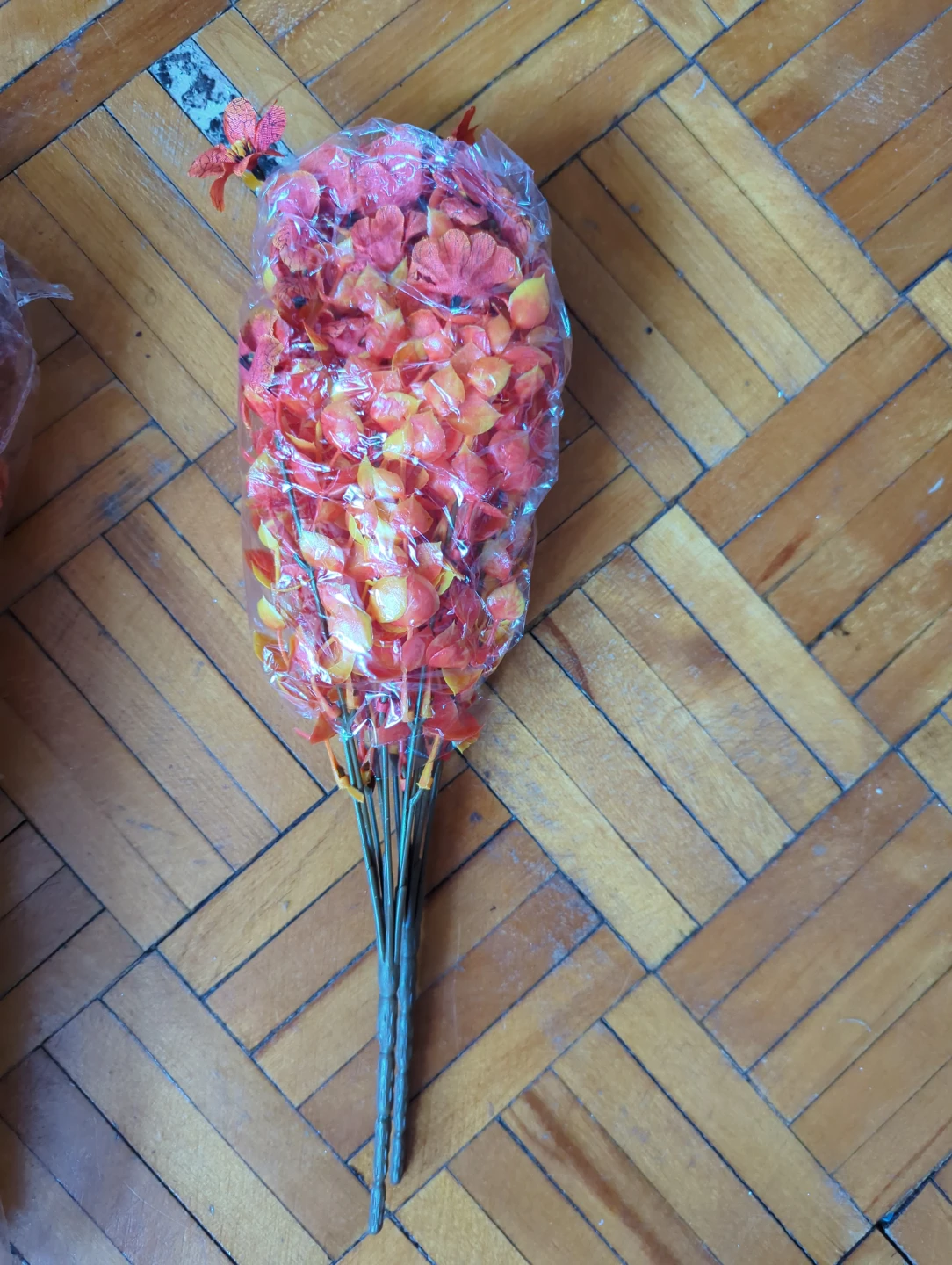 16 Artificial Flowers 💐 - Orange and Yellow - photo 2