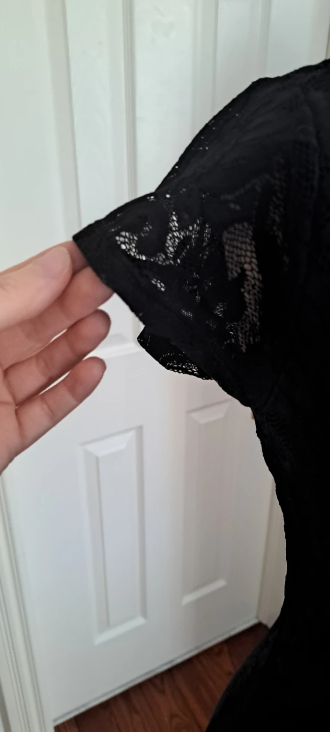 Black lace dress - photo 4