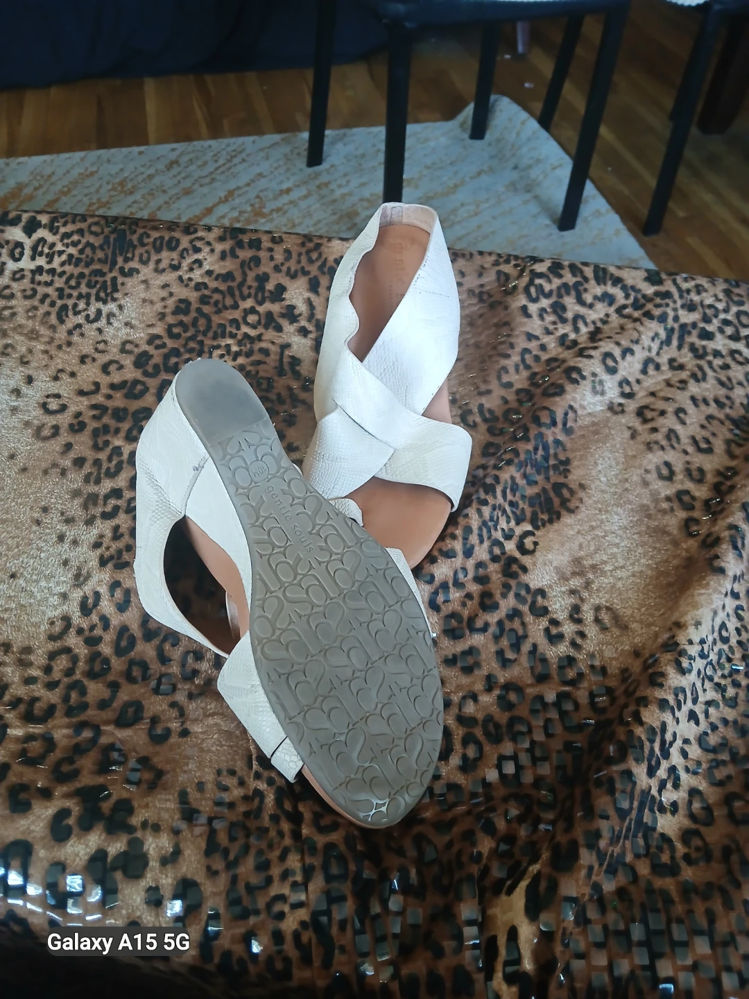 Gentle Souls White Criss-Cross Wedge Sandals - photo 2