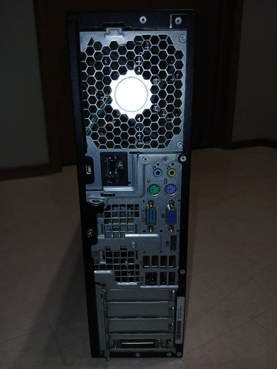 HP Compaq 8200 Elite Small Form Factor Desktop PC - photo 2