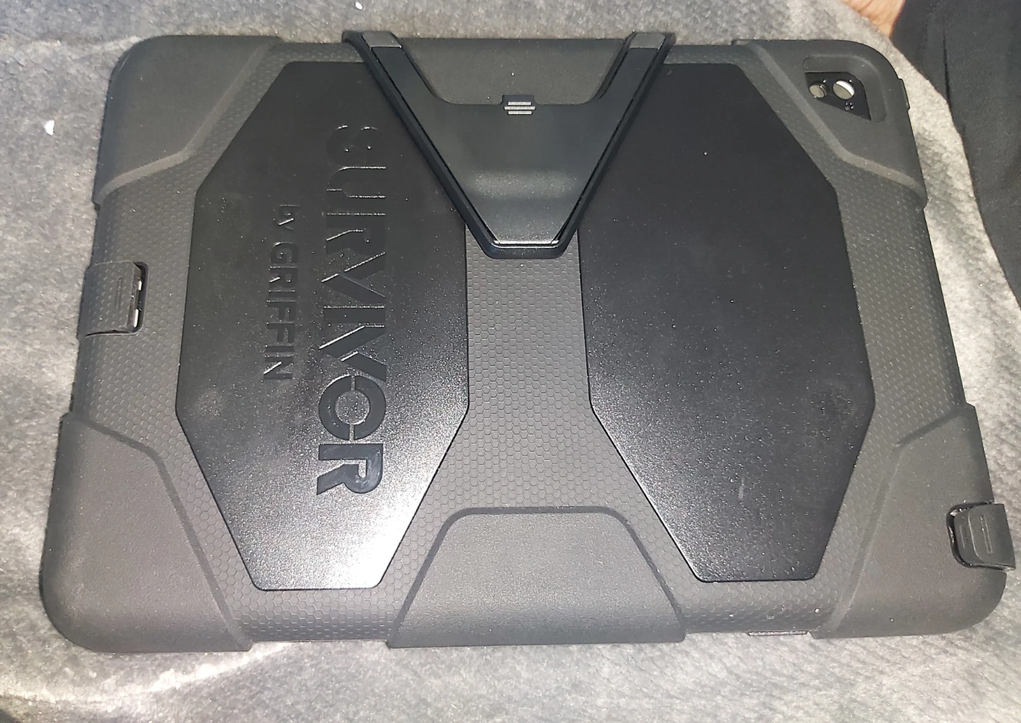 Griffin Survivor All-Terrain Tough Case for iPad Air 2 / Pro 9.7 - photo 2