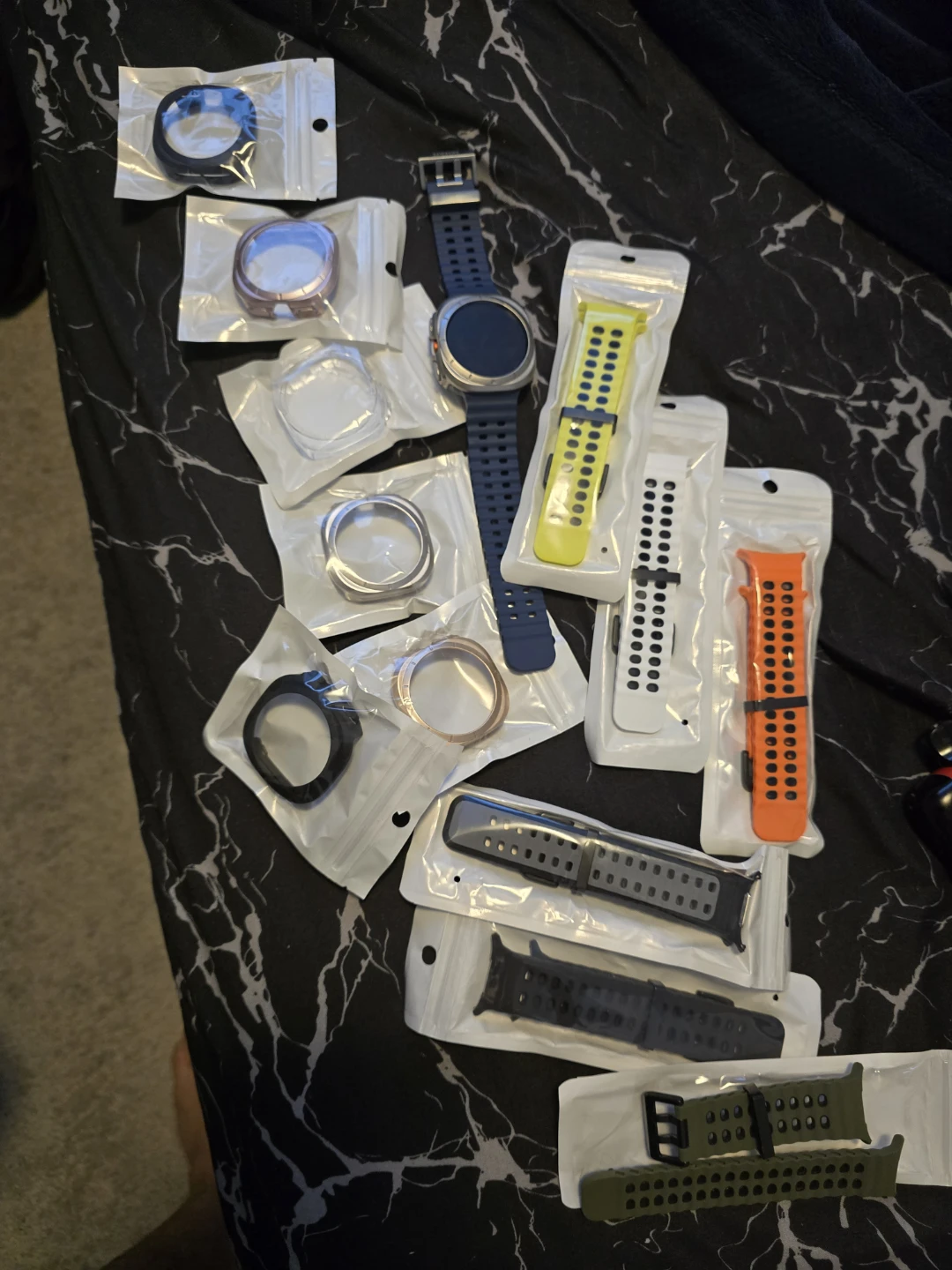 Smart Watch with Multiple Bands and Accessories - photo 2