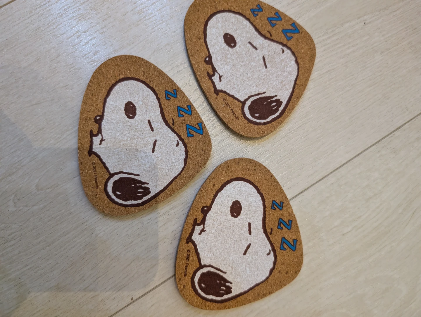 New Peanuts Snoopy Cork Coasters (Set of 3) - photo 2