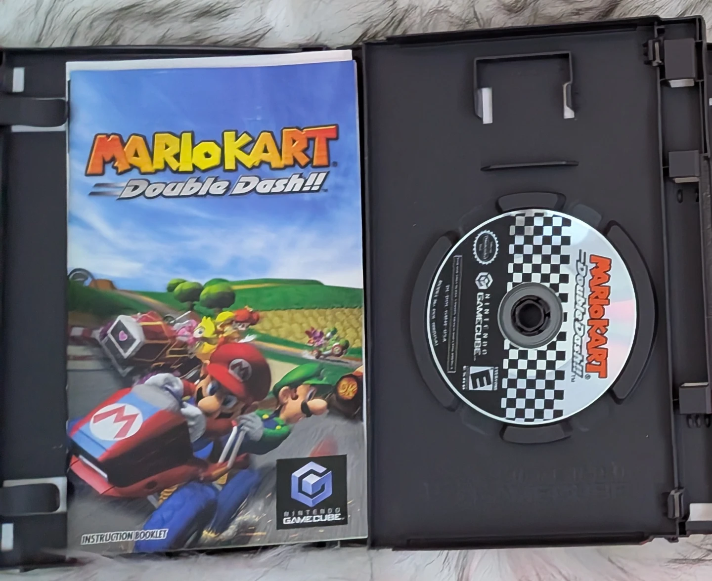 Nintendo GameCube Mario Kart: Double Dash!! - photo 2
