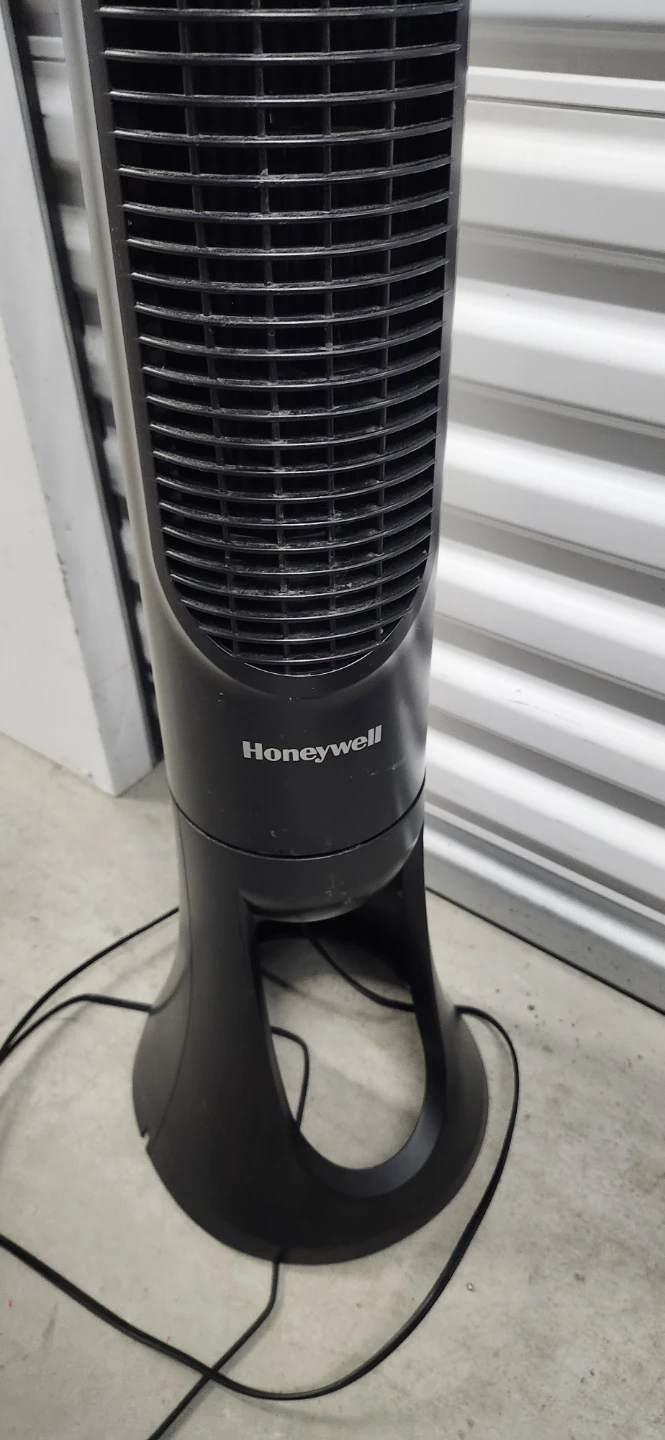Honeywell tower fan - photo 3
