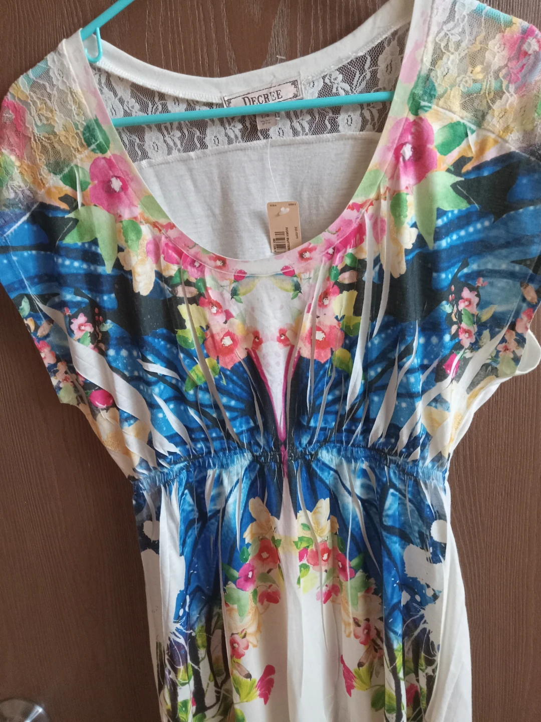 Decree Women's Floral Butterfly Print T-Shirt