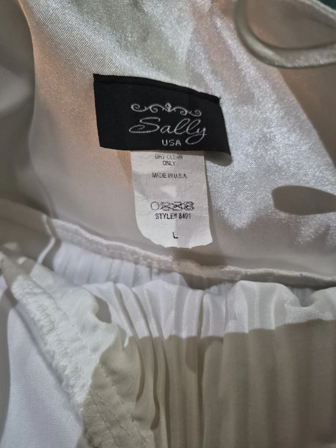 Sally USA White Pleated Dress Size L - photo 4