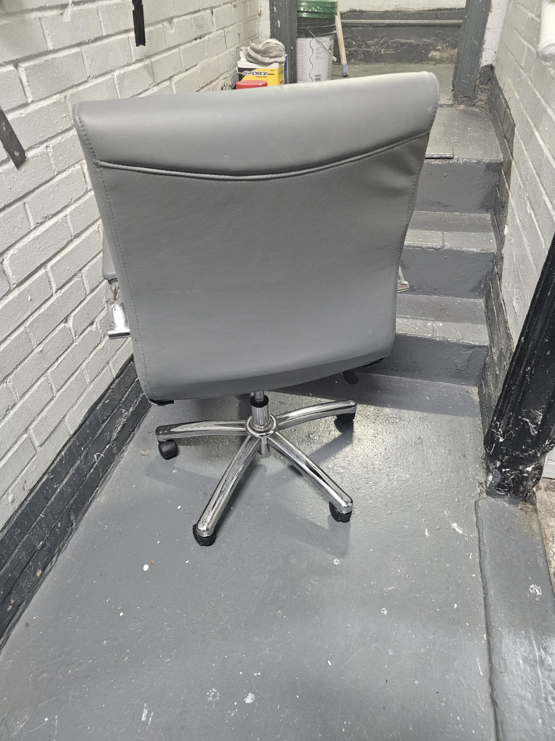 Gray Faux Leather Office Chair - photo 3