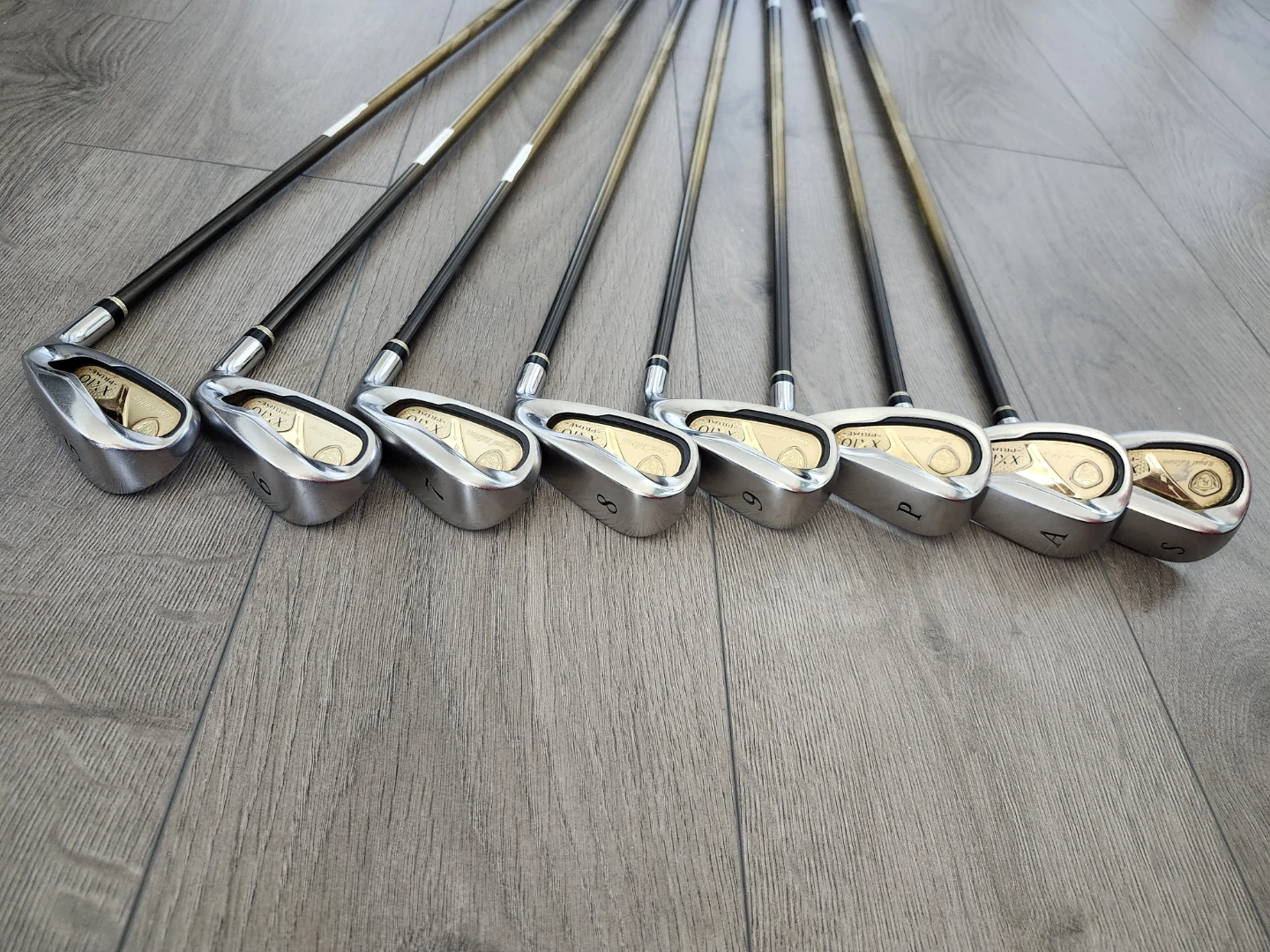 XXIO Prime Royal Edition 8 Iron Set