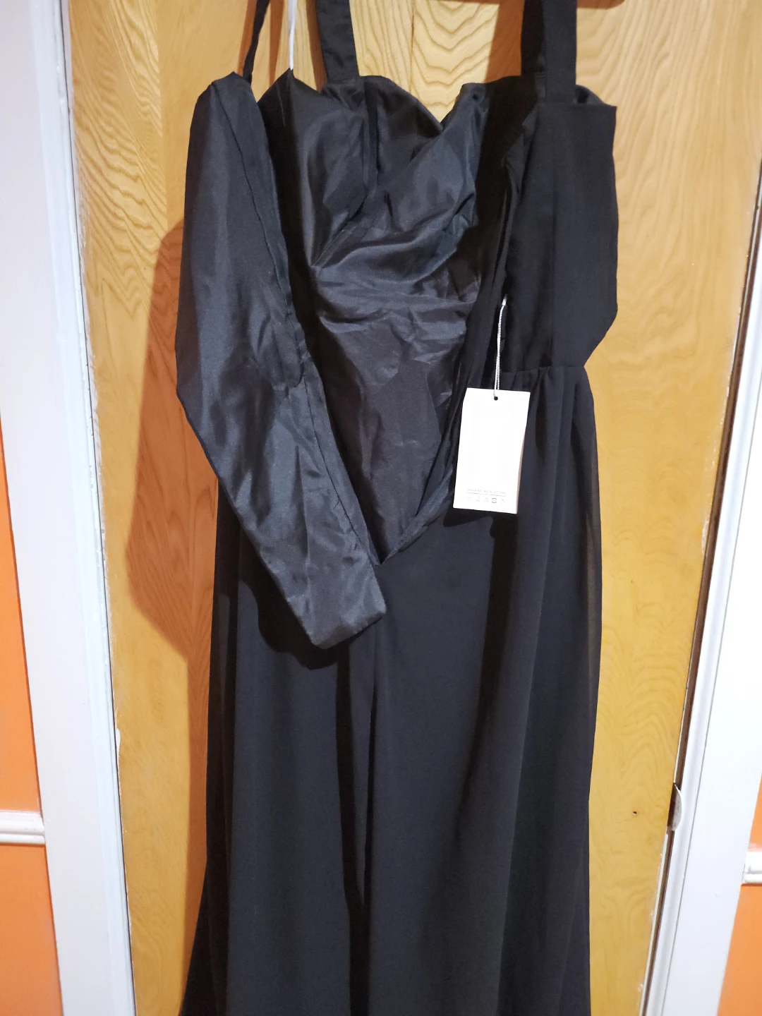 Black Halter Neck Gown Size 6 - photo 3