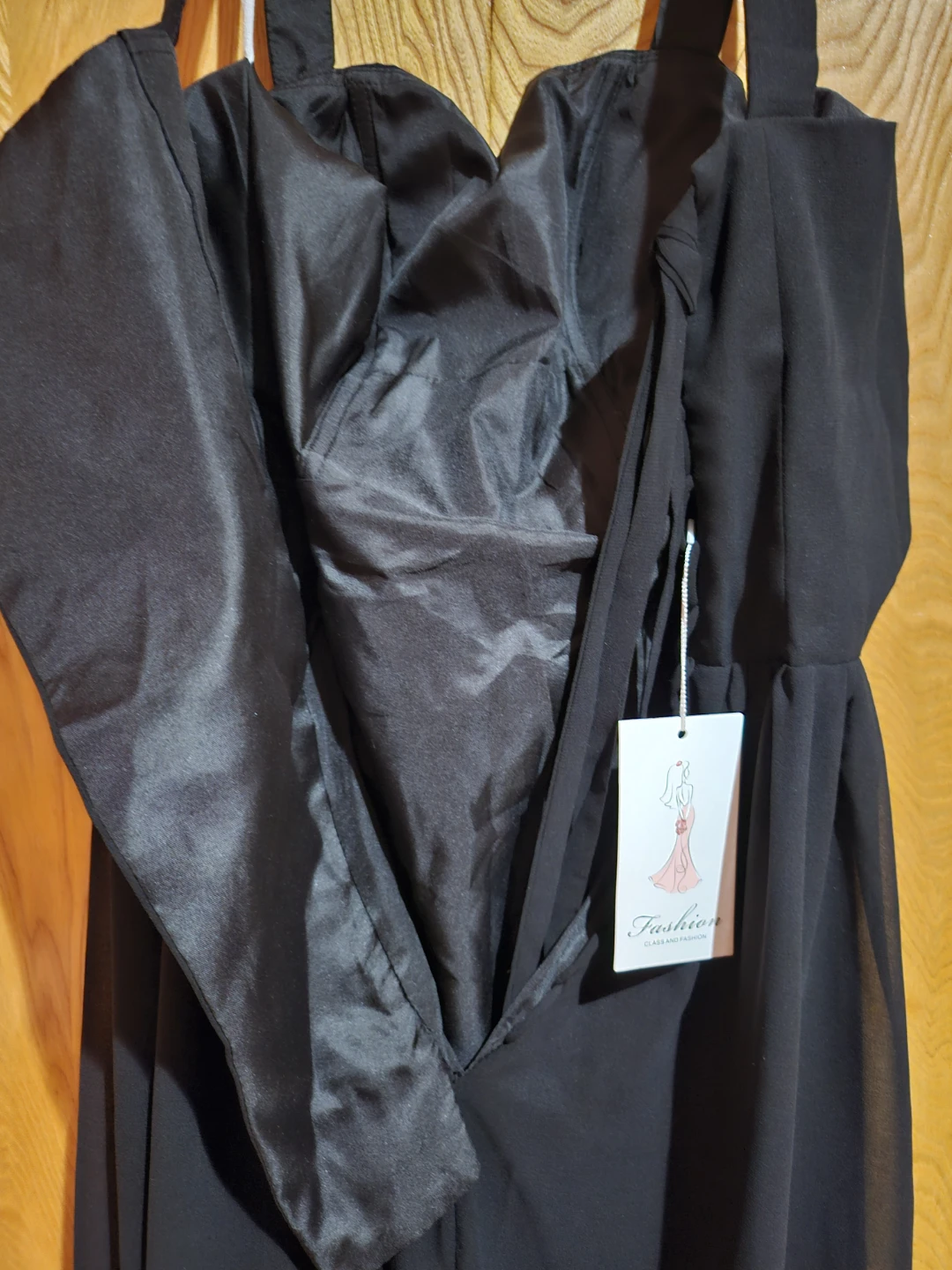 Black Halter Neck Gown Size 6 - photo 4