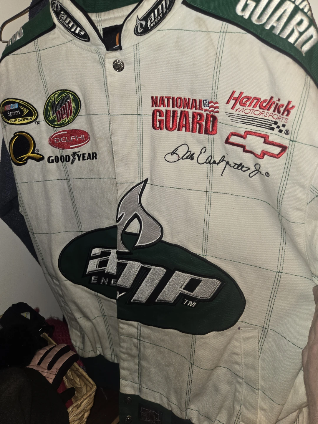 Selling my nascar jacket used once - photo 4