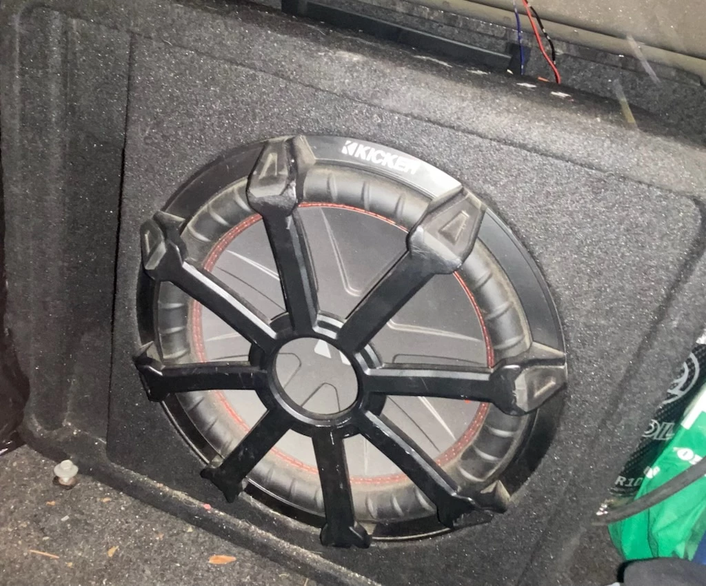 Kicker Subwoofer and Capacitor