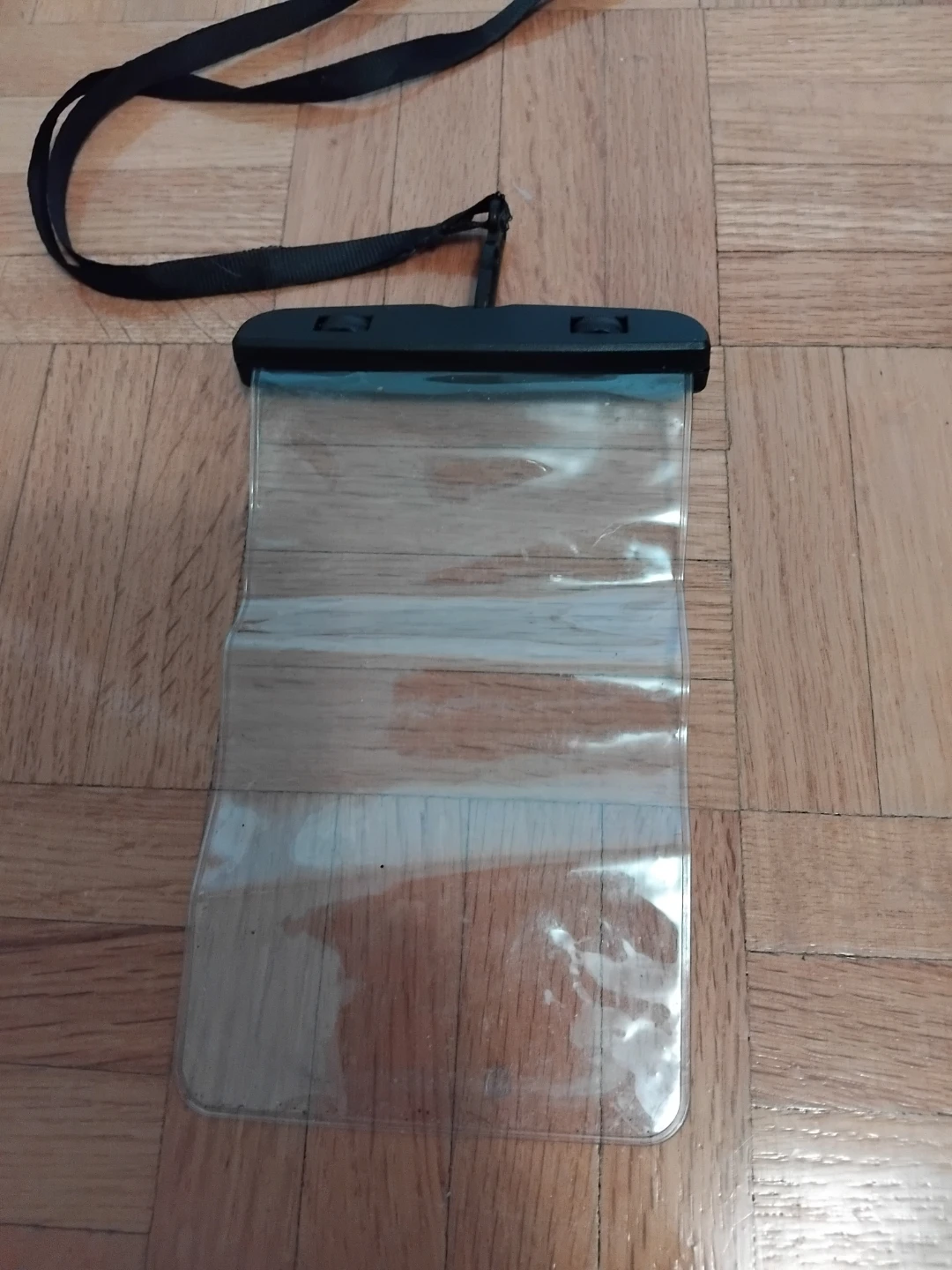 Clear Waterproof Phone Pouch - photo 2