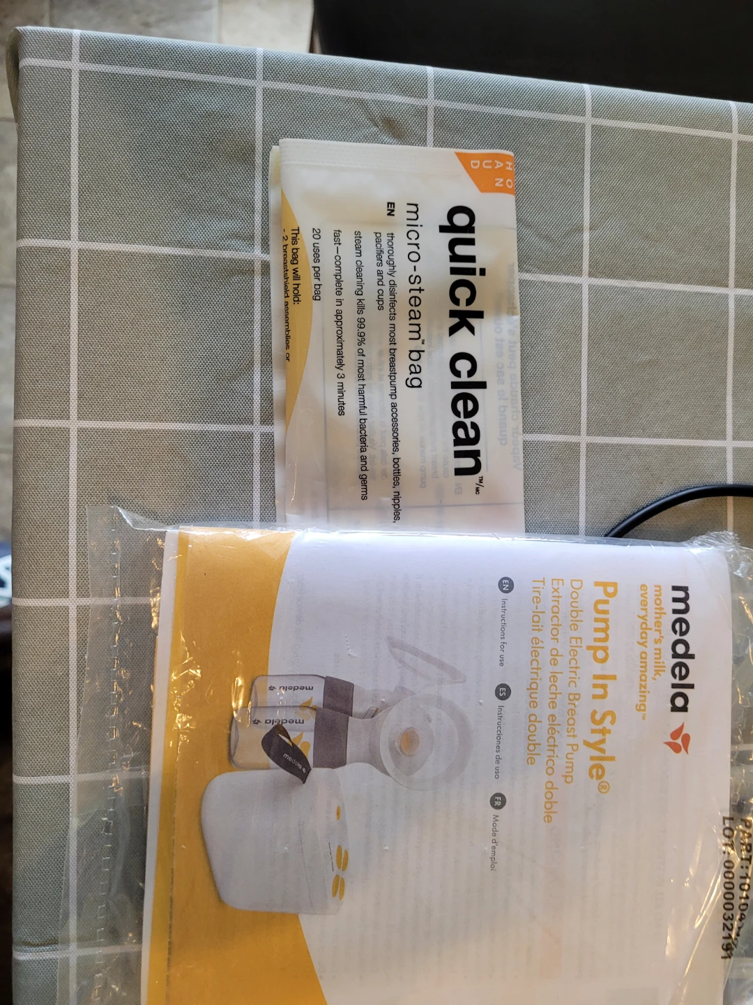 Medela pump - photo 2