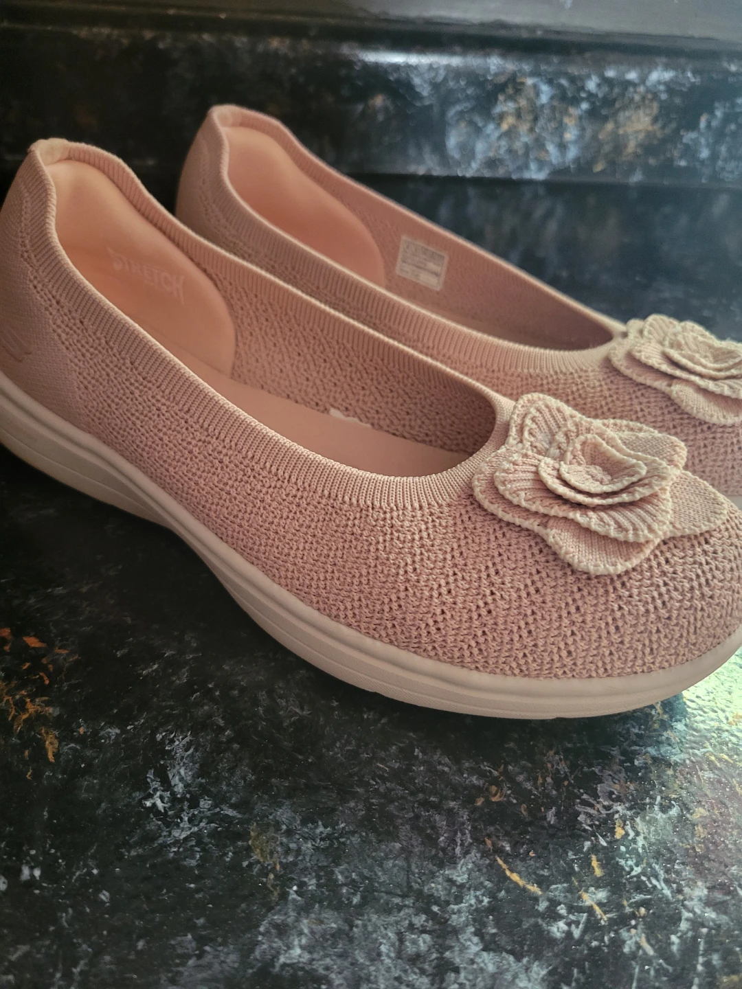 Skechers Women's Pink Knit Flower Ballet Flats