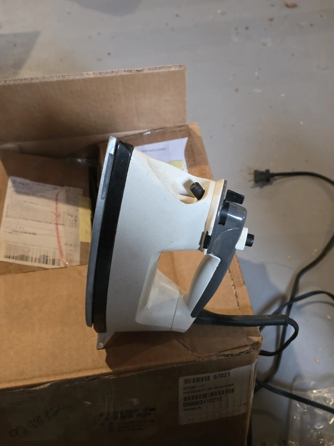 White Travel Steam Iron