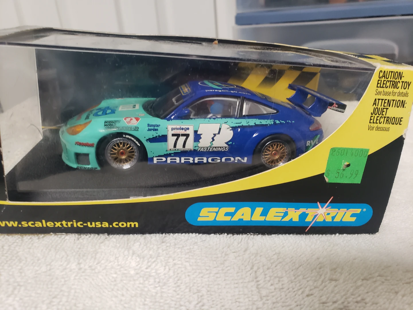 Scalextric Paragon 77 John Guest Porsche Slot Car - photo 4