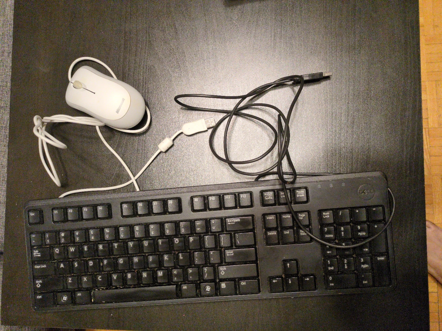 Microsoft USB Mouse and Dell USB Keyboard