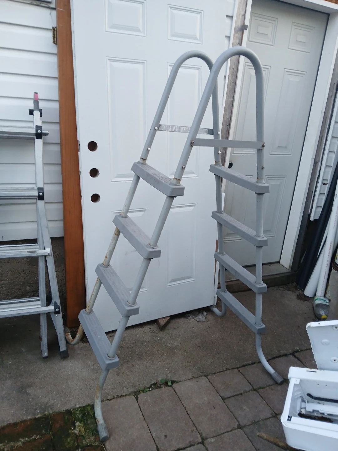 Above Ground Pool Ladder