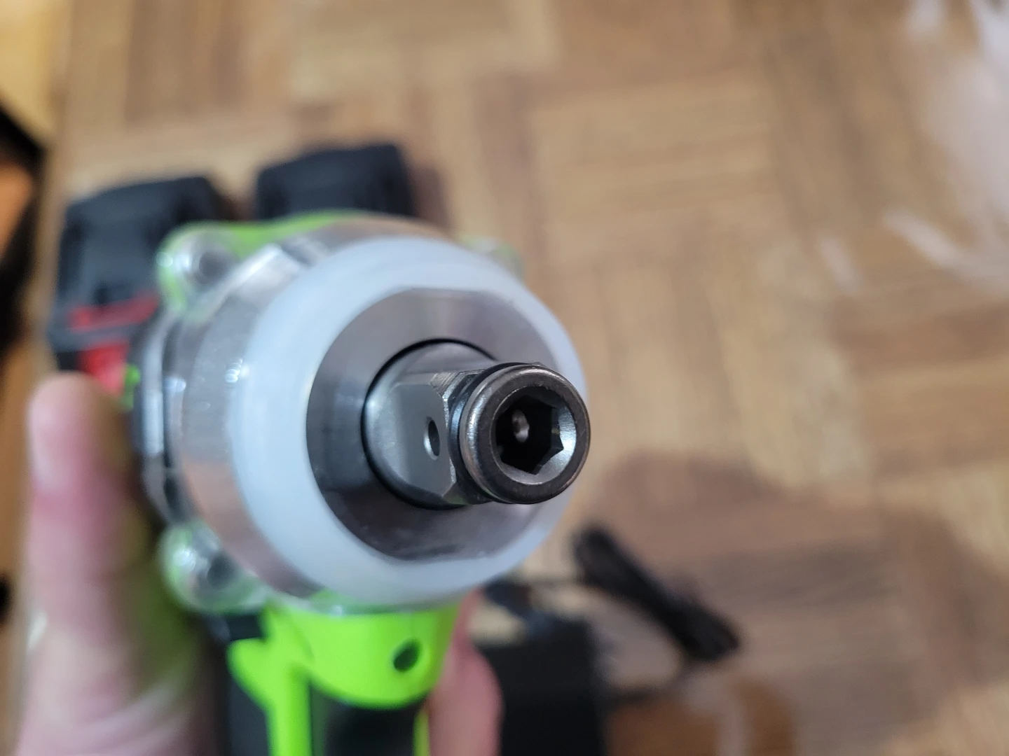 NEW Yunxi Electric Wrench Kit with 2 Batteries - photo 3