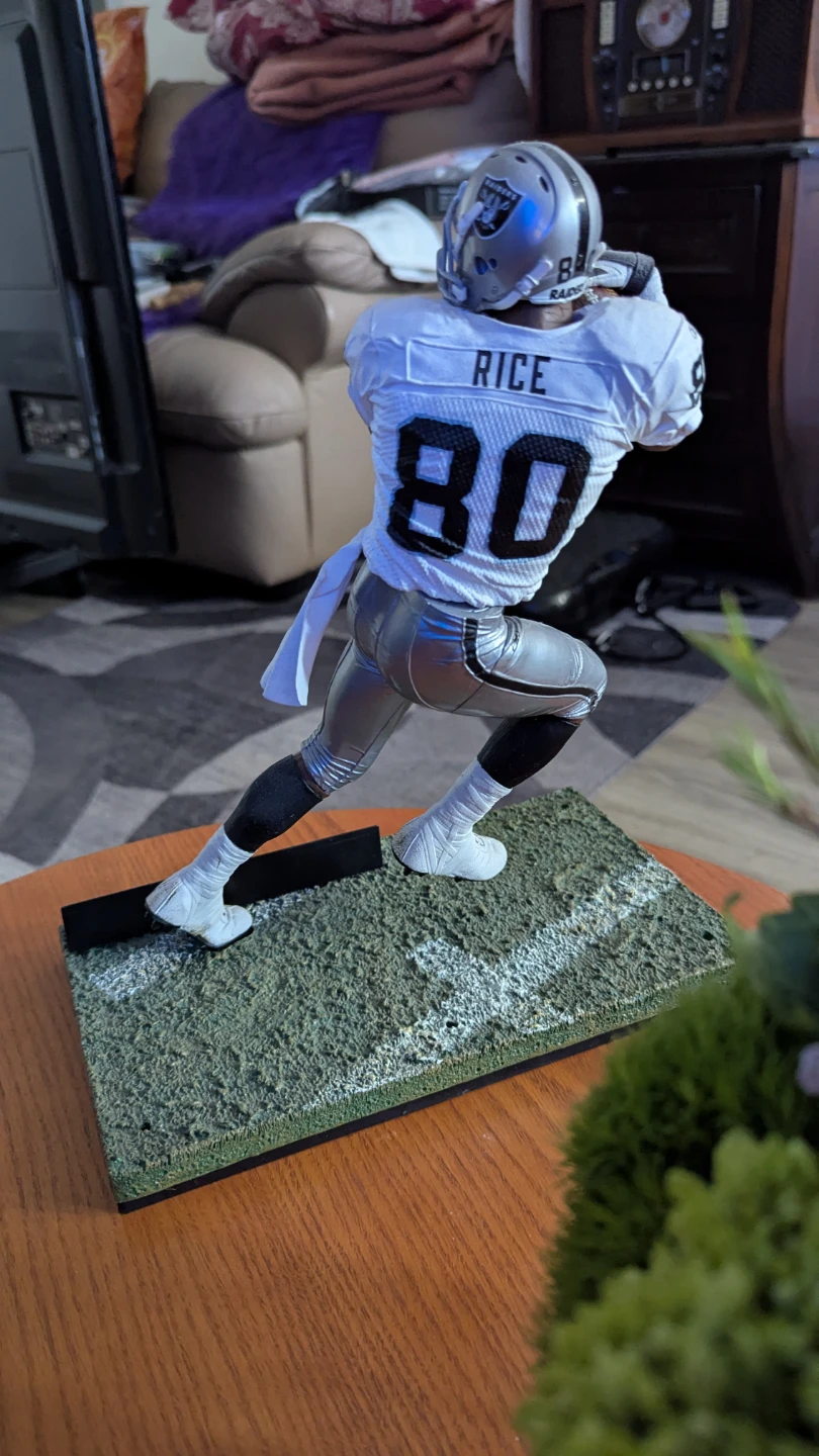 Jerry Rice 80 Las Vegas Raiders Figurine