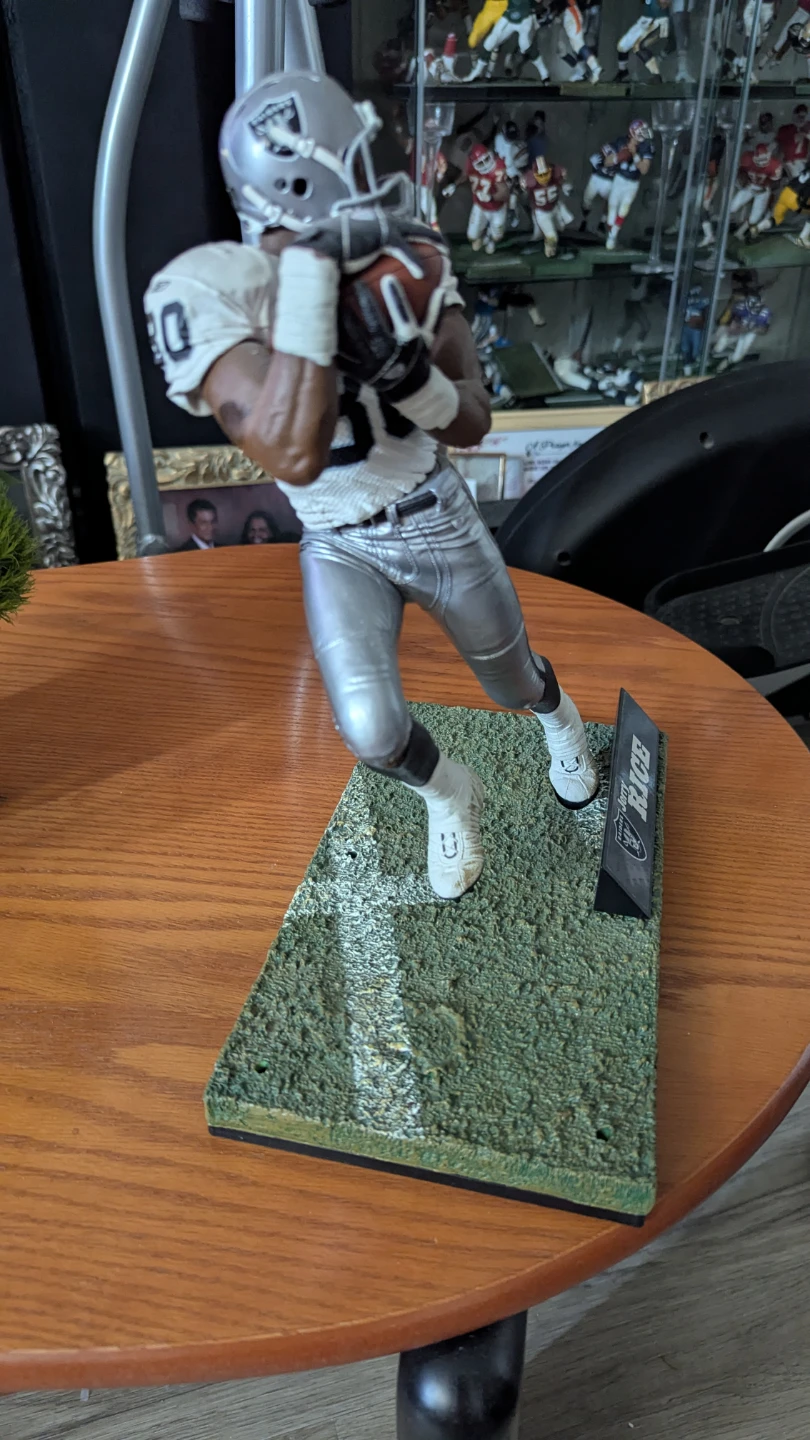 Jerry Rice 80 Las Vegas Raiders Figurine - photo 3