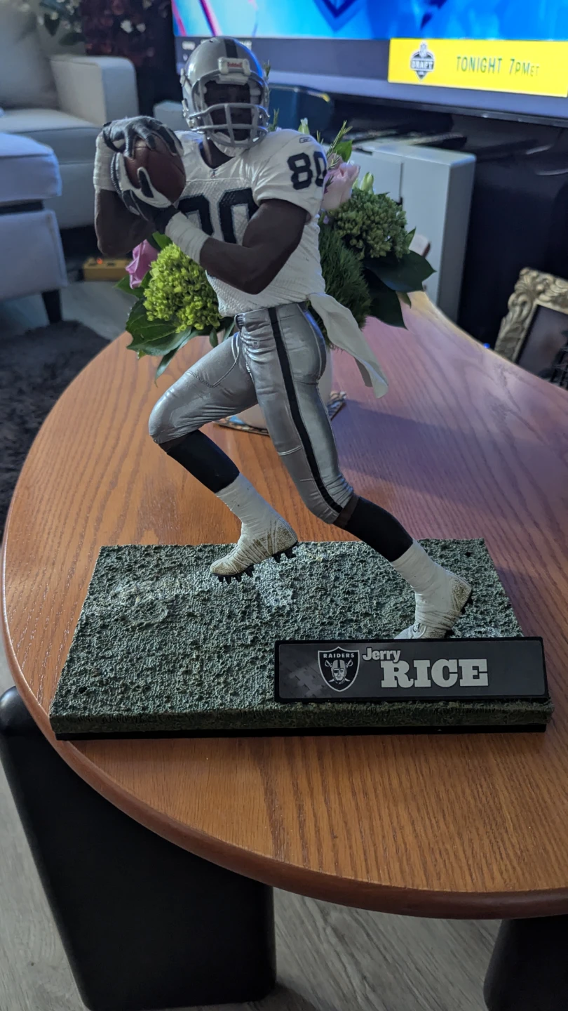 Jerry Rice 80 Las Vegas Raiders Figurine - photo 4