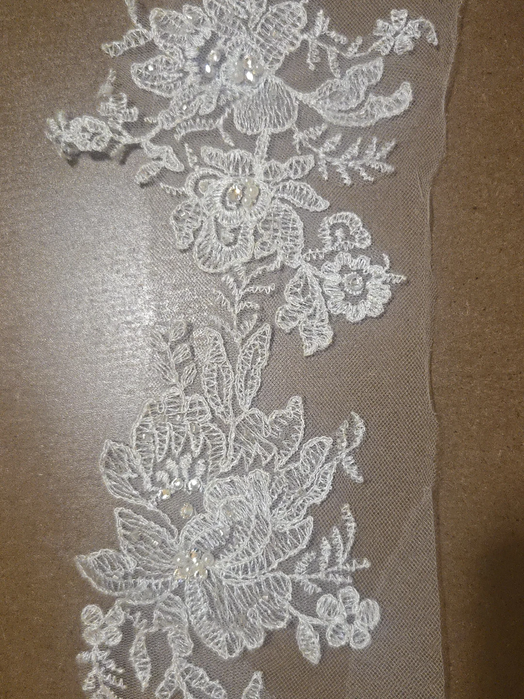 Ivory  Lace Trim with Beads and Sequins - photo 2