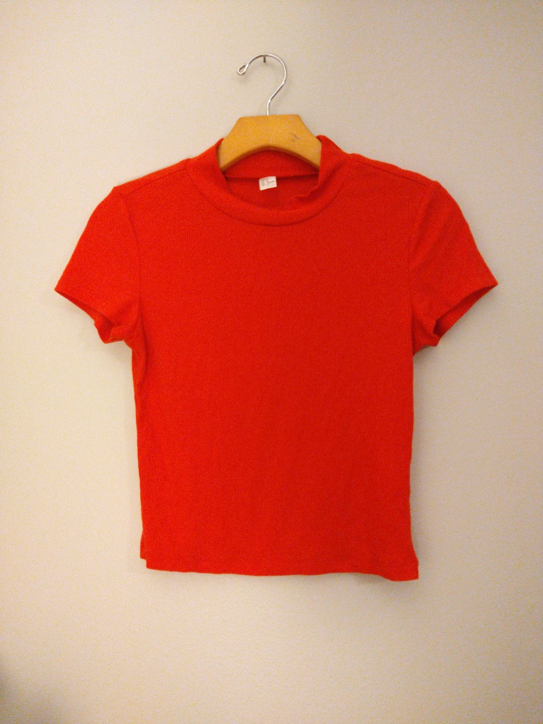 Women’s Mock Neck Slim Fit Knit Blood Orange Crop Top Small - photo 2