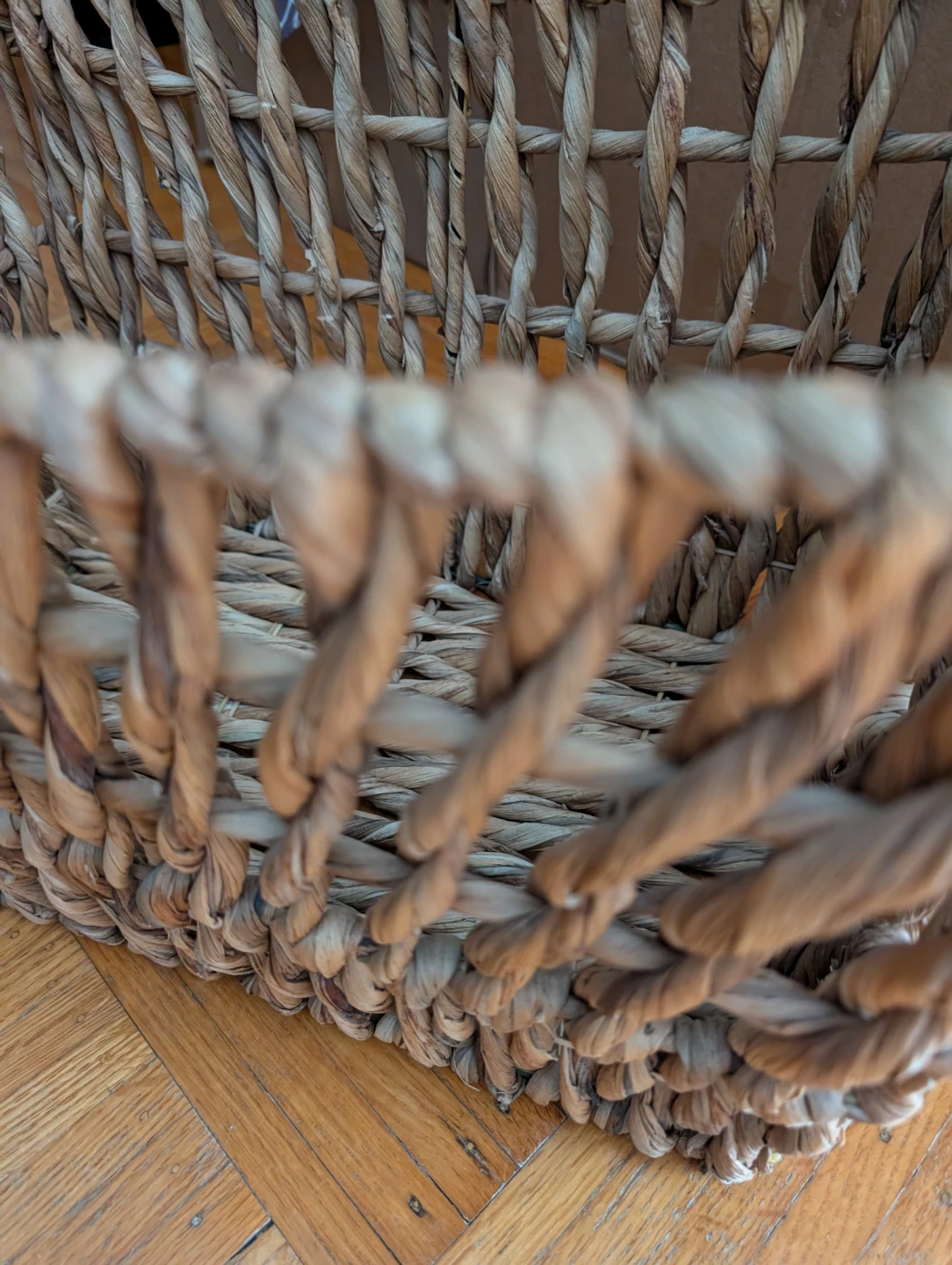 Basket Strong Metal Frame Water Hyacinth Covered - photo 3