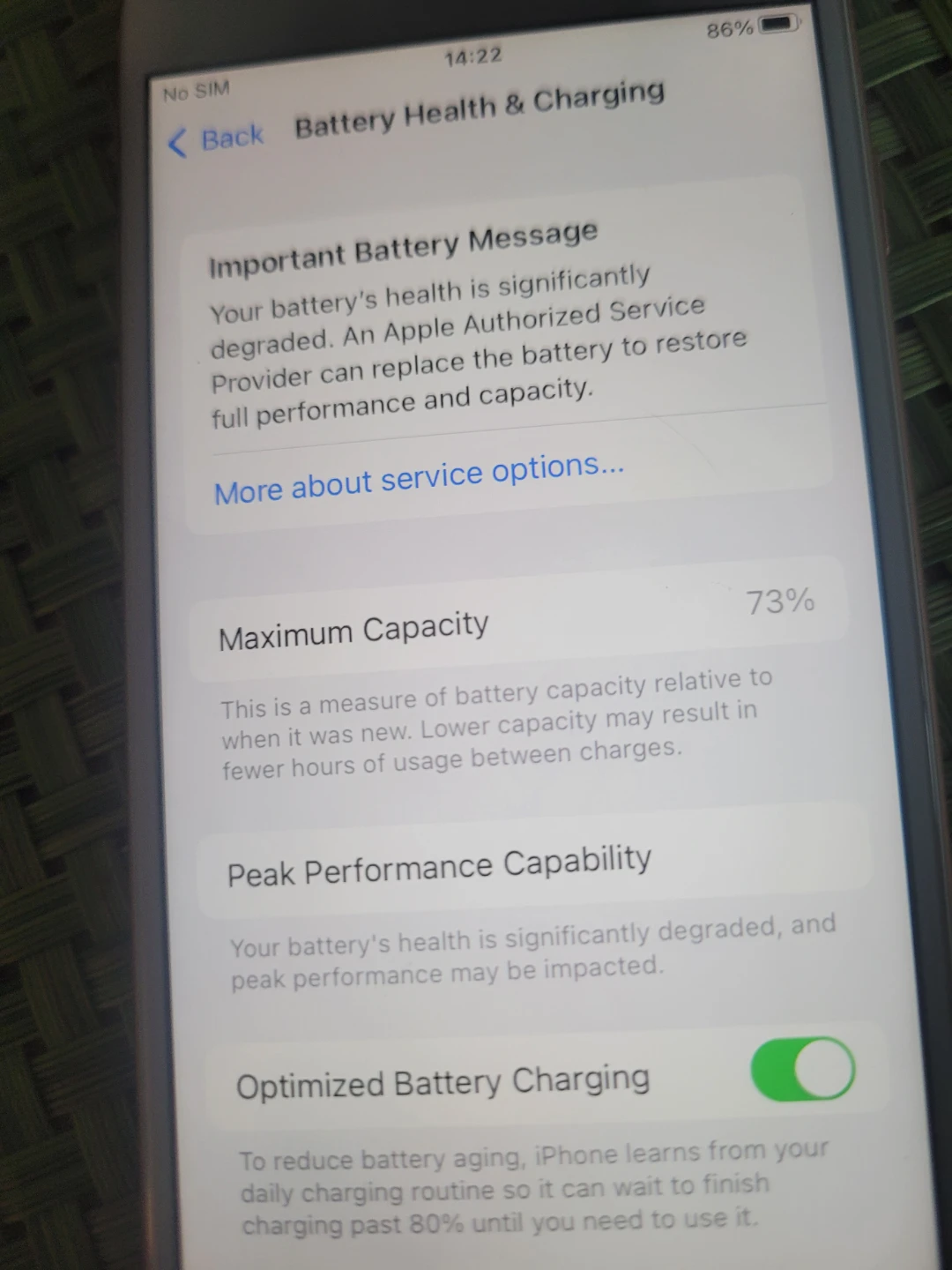Apple iPhone 8 Gold - 64GB - photo 3