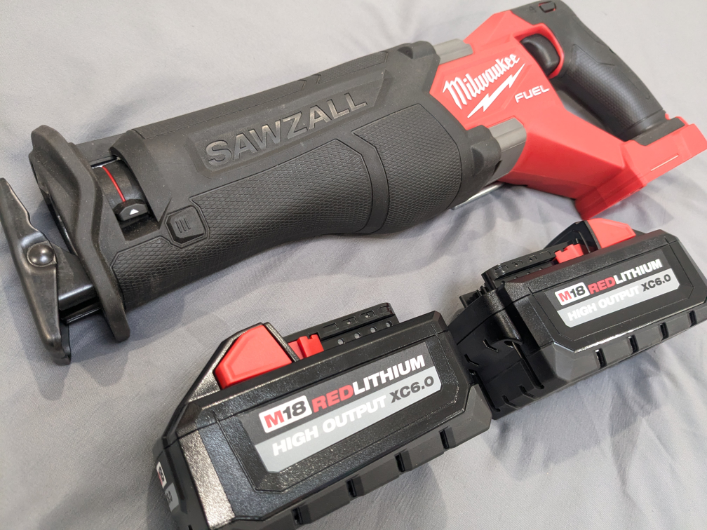 M18 Milwaukee FUEL Gen-2 SAWZALL PRO-Combo Kit