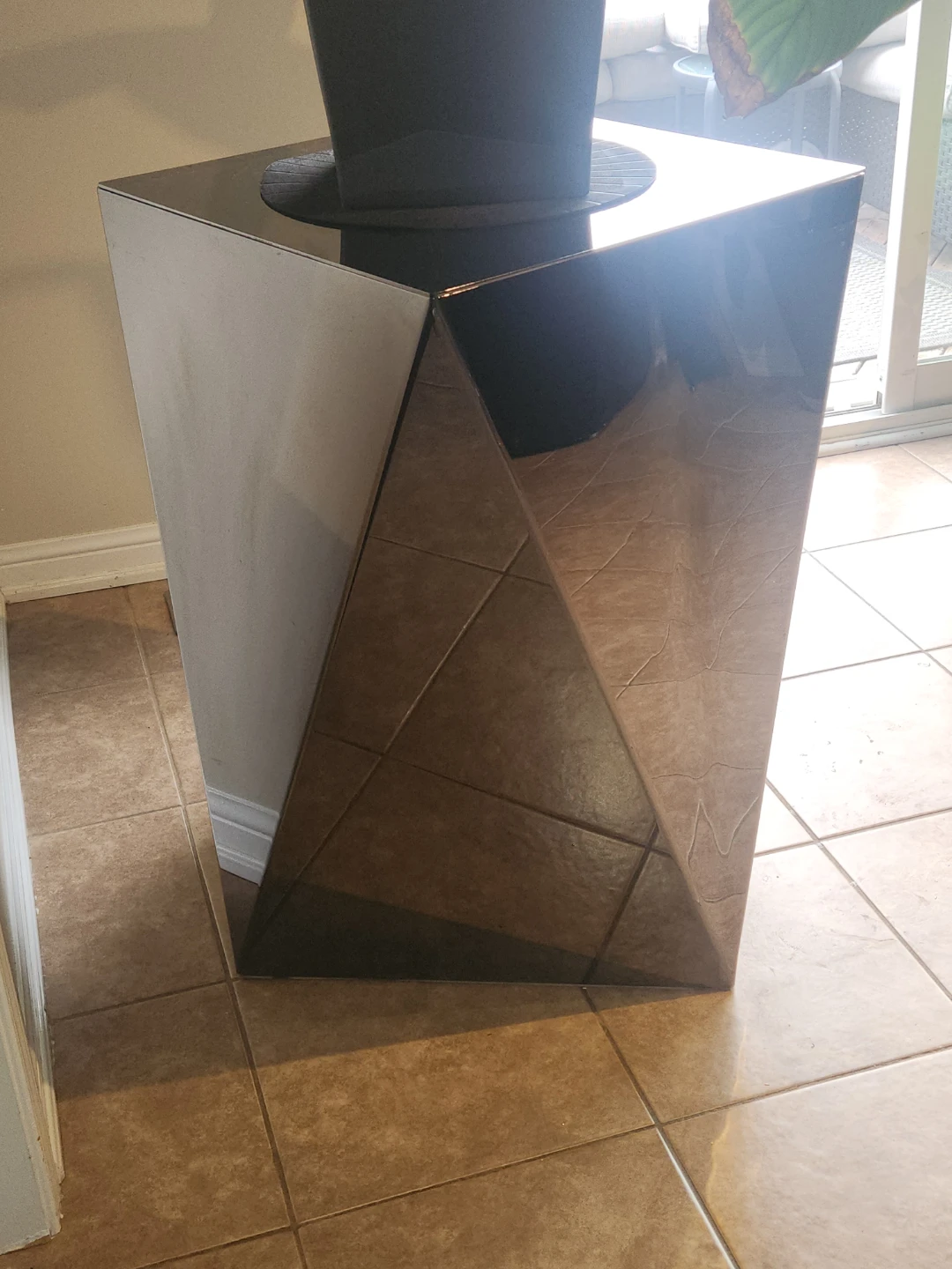 Stainless Steel Pedestal Stand Table