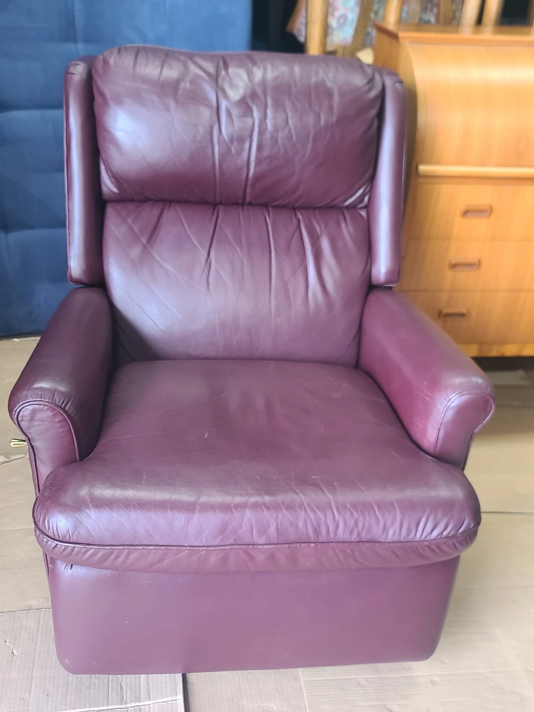 Sklar-Peppler Recliner Chair with Ottoman