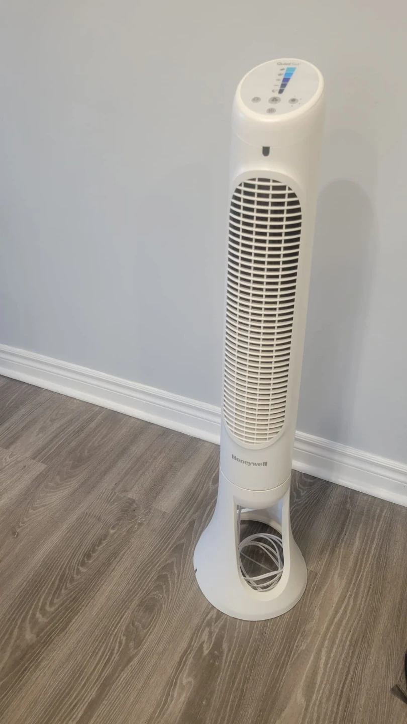 Honeywell HYF260WC QuietSet Tower Fan - photo 3