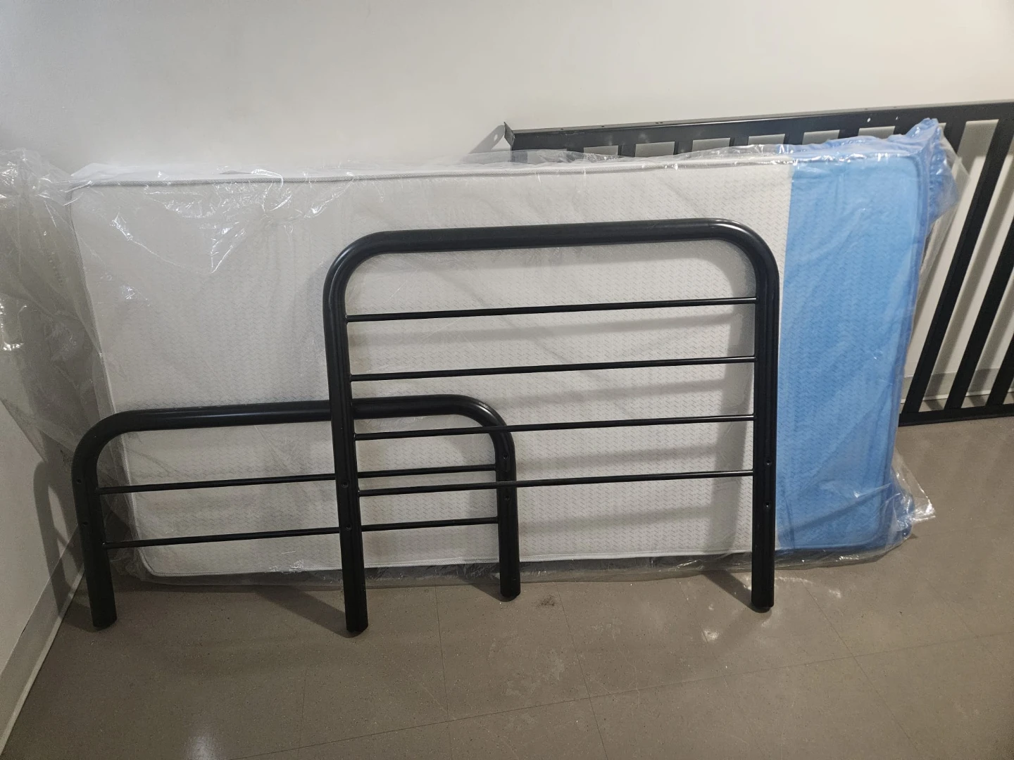 Black Metal Twin Bed Frame with Mattress - photo 2