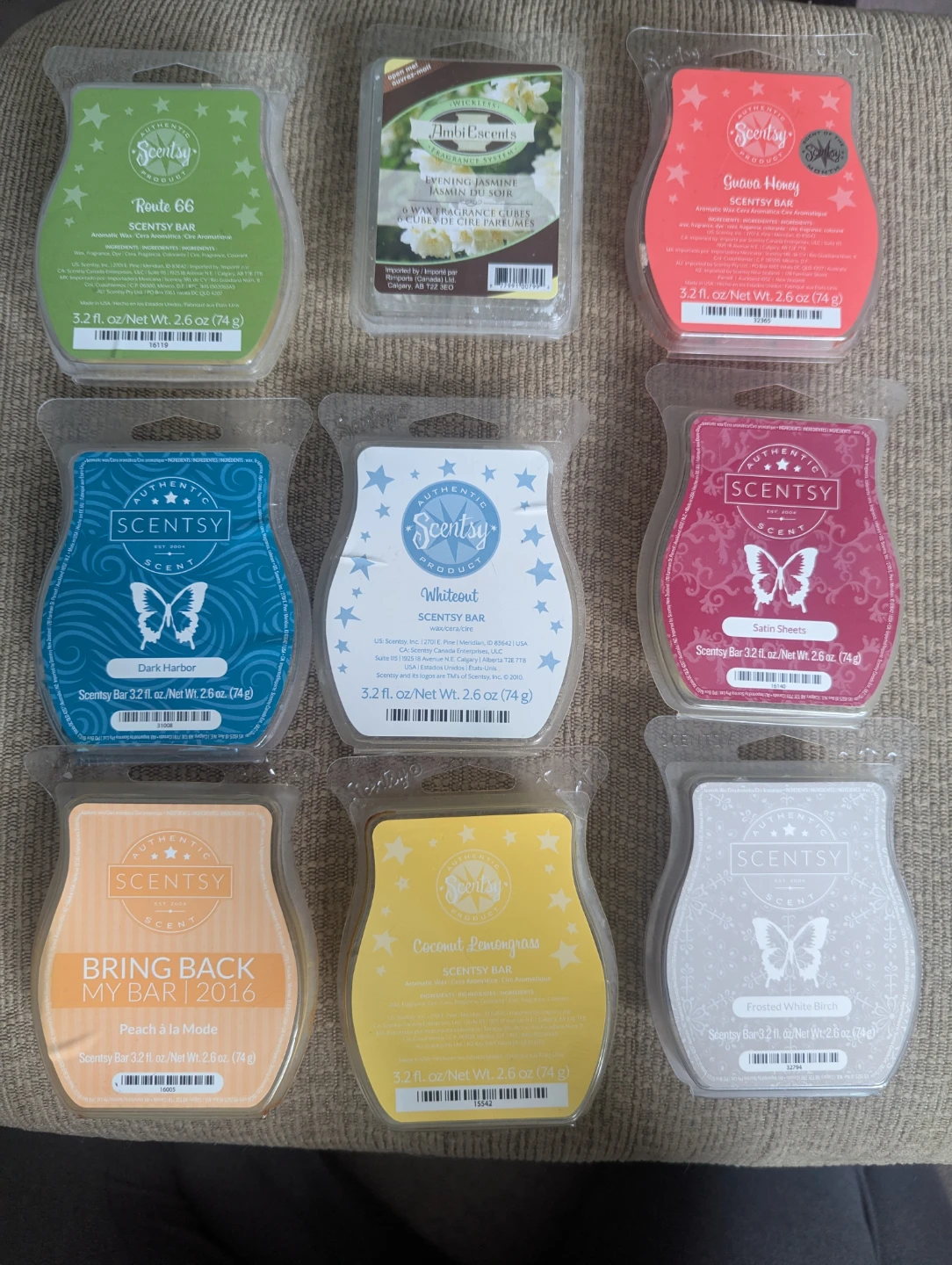 Scentsy lot - photo 2