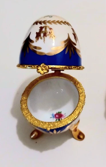 Decorative Egg Trinket Box - photo 3