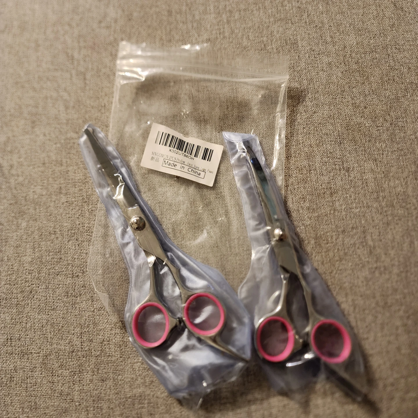 Pet Grooming Scissors - Stainless Steel with Pink Handles