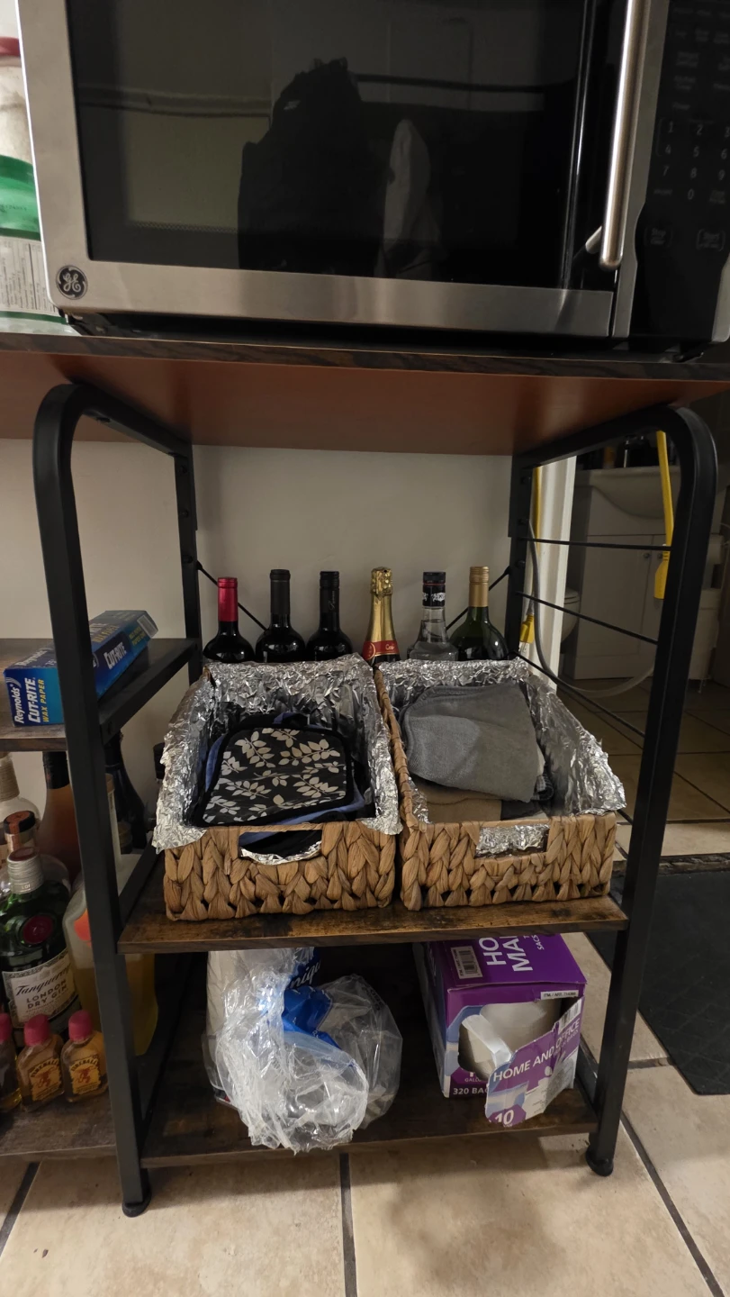 Industrial Style Kitchen Baker's Rack with Microwave Shelf - photo 2