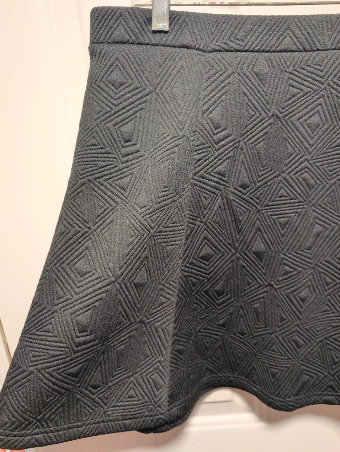 ATTITUDE Black Textured Skater Skirt Size 16 (L/G) - photo 2
