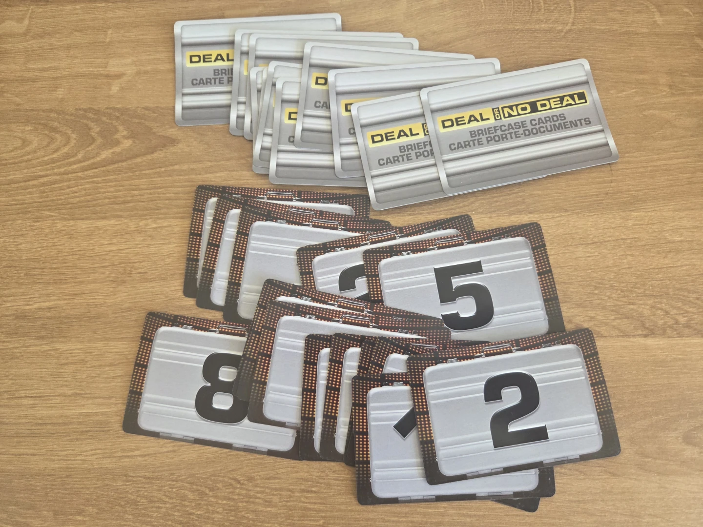 Deaal or no deal card game - photo 3