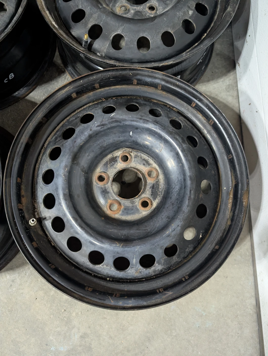 (4)-17 inch steel rims 5x114.3 - photo 2