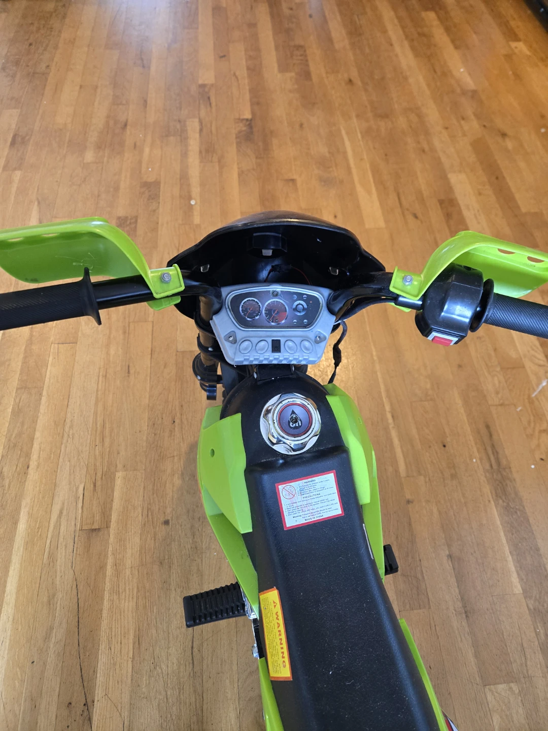 Kids Green Mountainbikes Ride-On Toy Motorcycle - photo 2