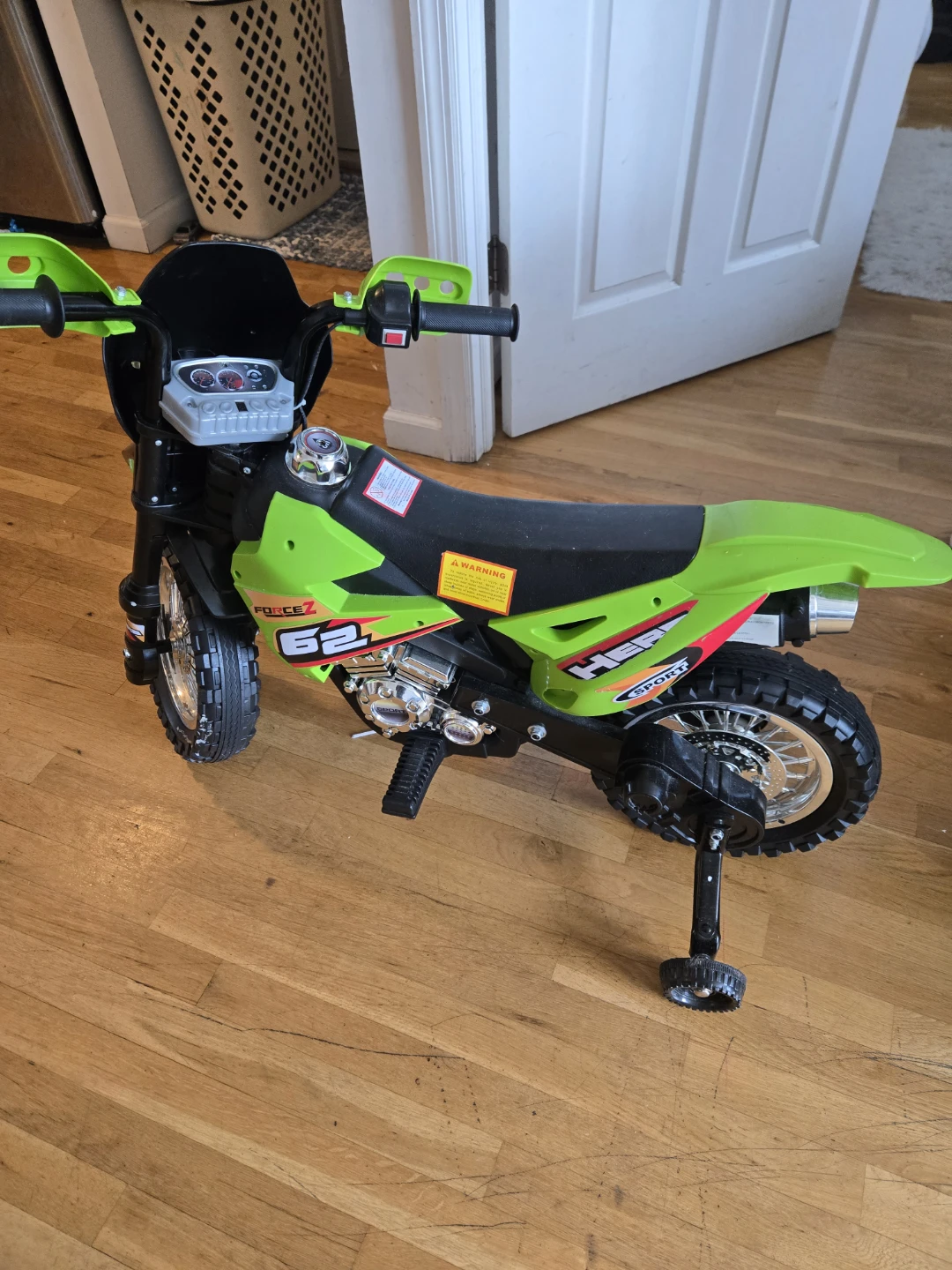 Kids Green Mountainbikes Ride-On Toy Motorcycle - photo 3