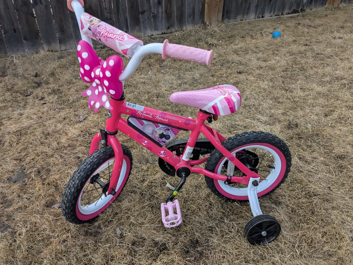 Kids Minnie Mouse Pink Bicycle