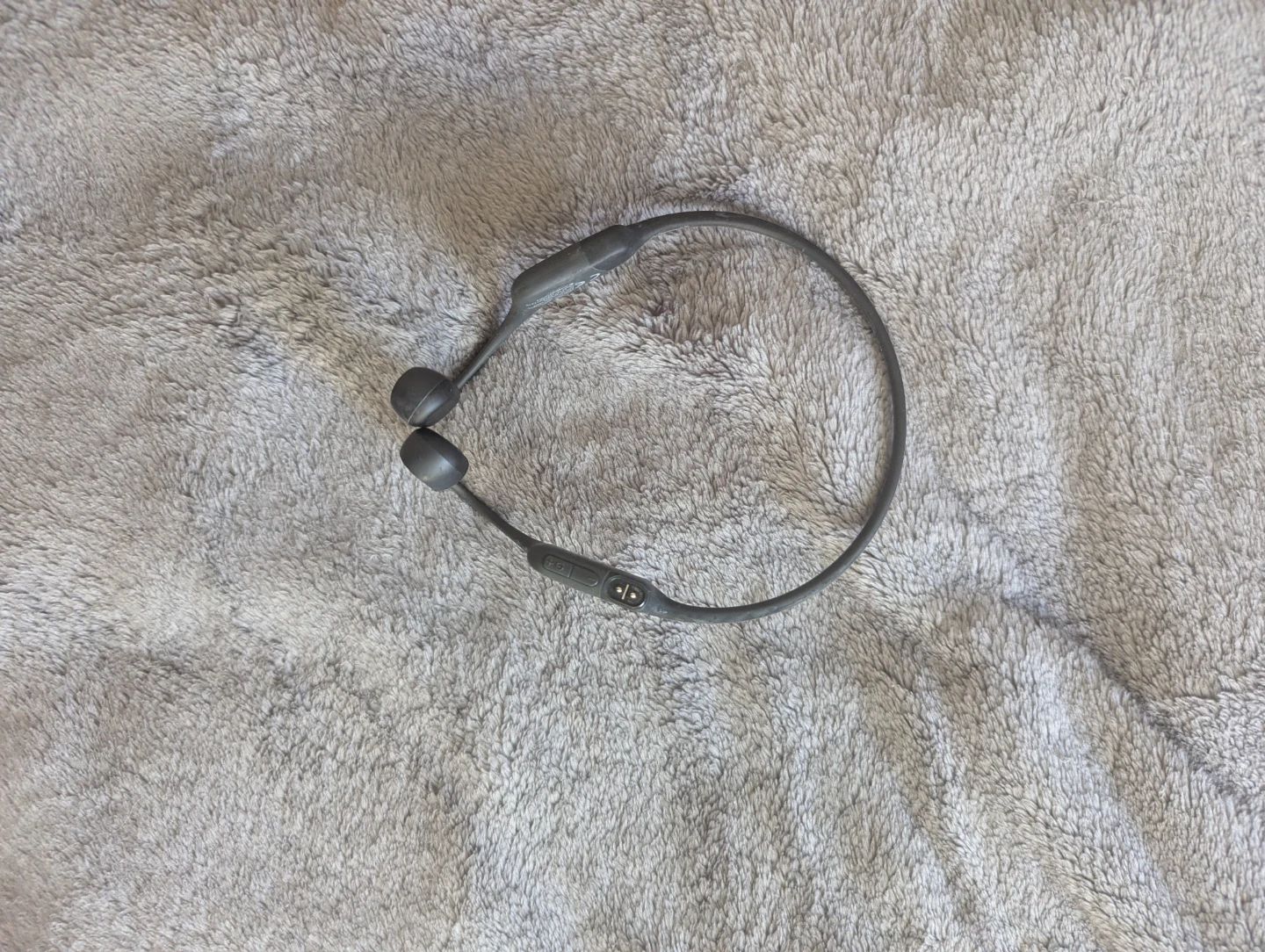 Shokz OpenRun Pro Bone Conduction Headphones - photo 2